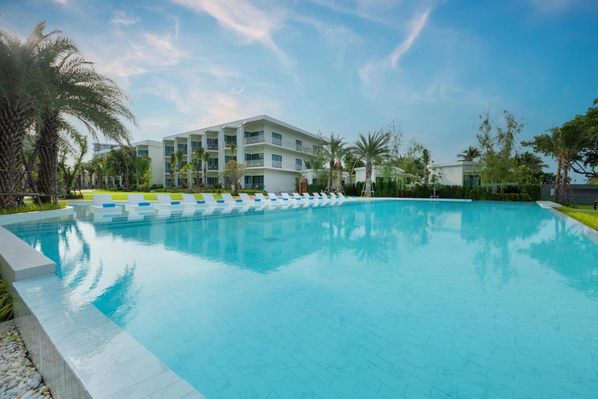 Aviyana Hua Hin Hotel Cha-Am Exterior photo