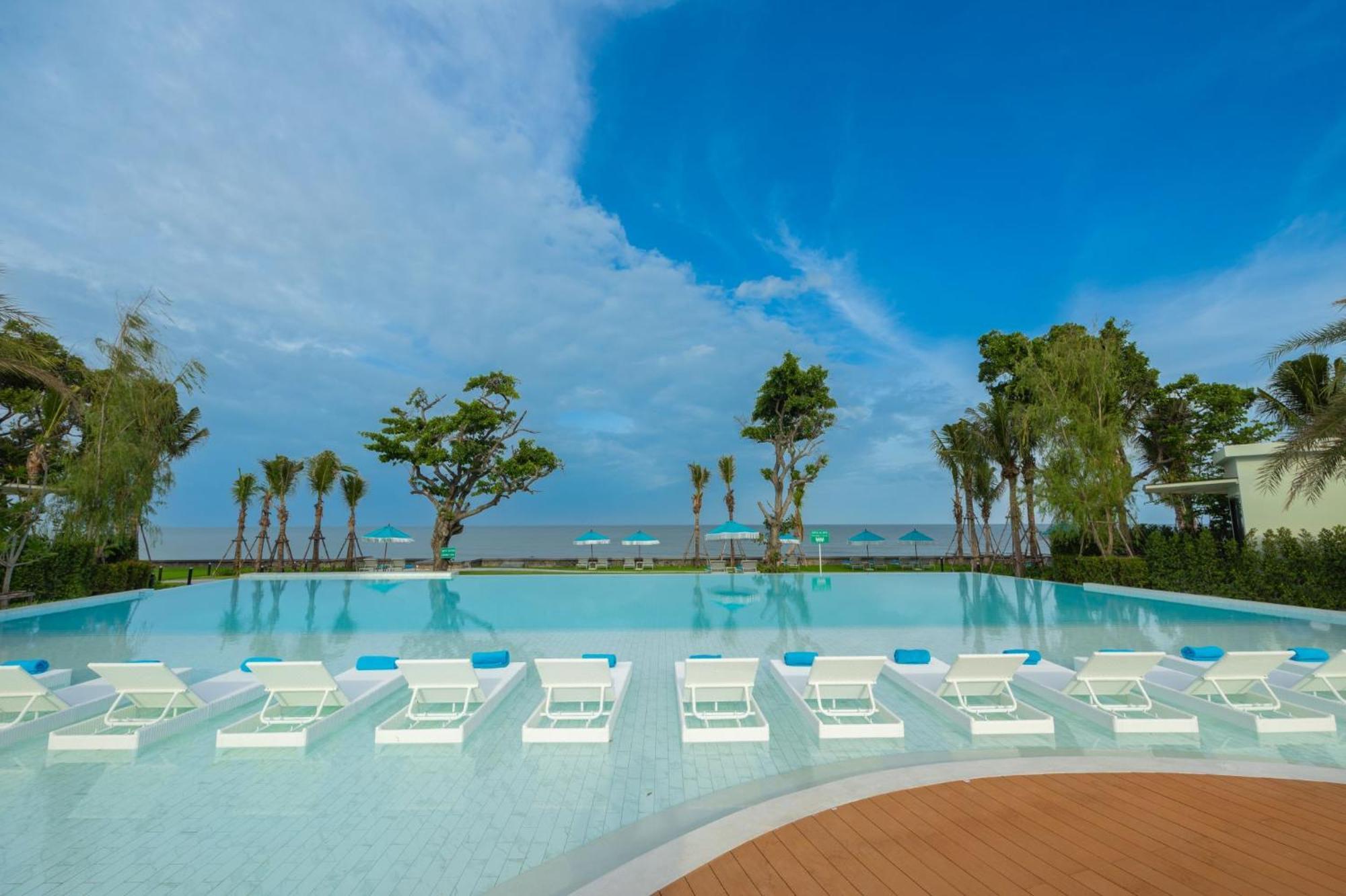 Aviyana Hua Hin Hotel Cha-Am Exterior photo