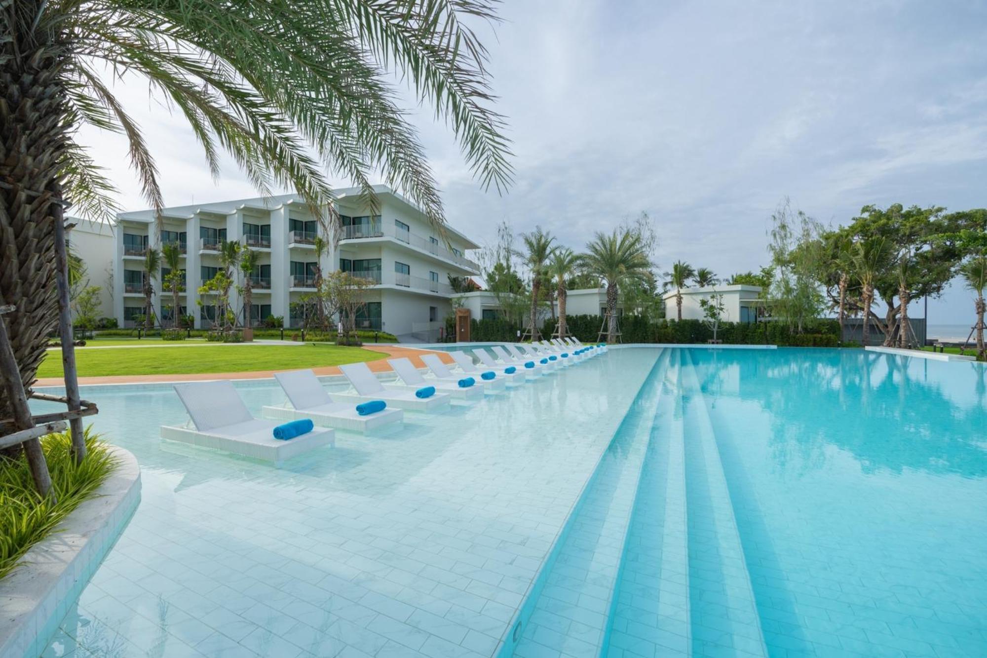 Aviyana Hua Hin Hotel Cha-Am Exterior photo