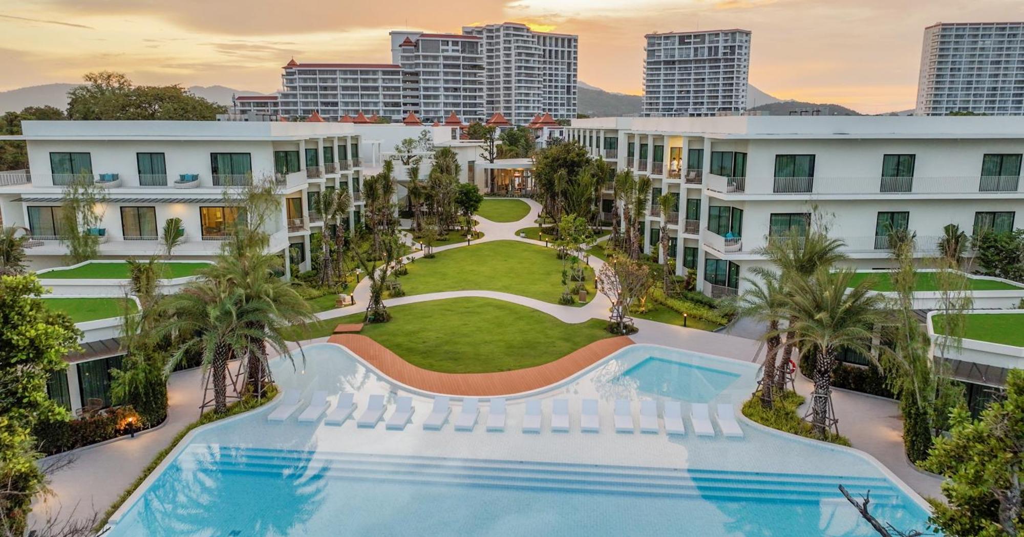 Aviyana Hua Hin Hotel Cha-Am Exterior photo